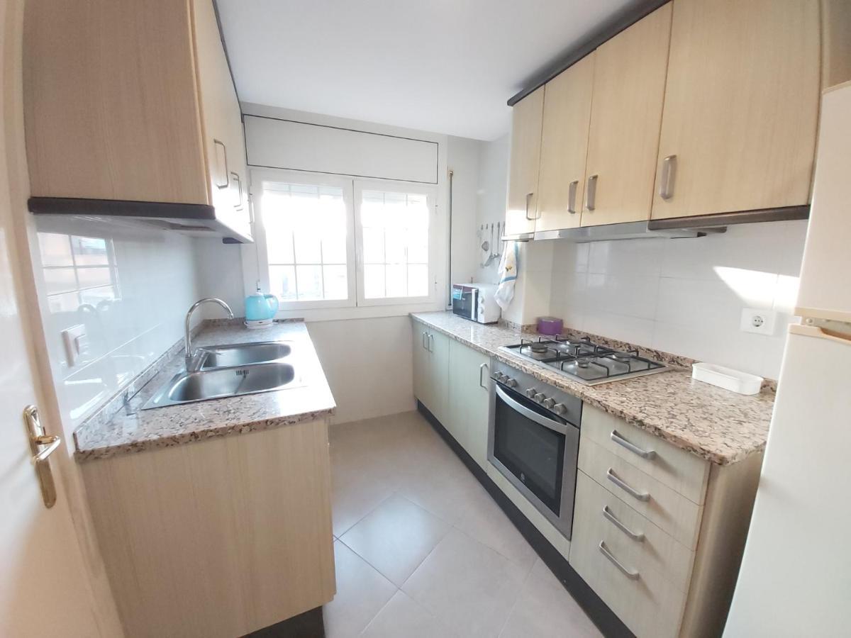 Diana Apartamento Con Terraza Muy Cerca Del Mar ปิเนดาเดมาร์ ภายนอก รูปภาพ